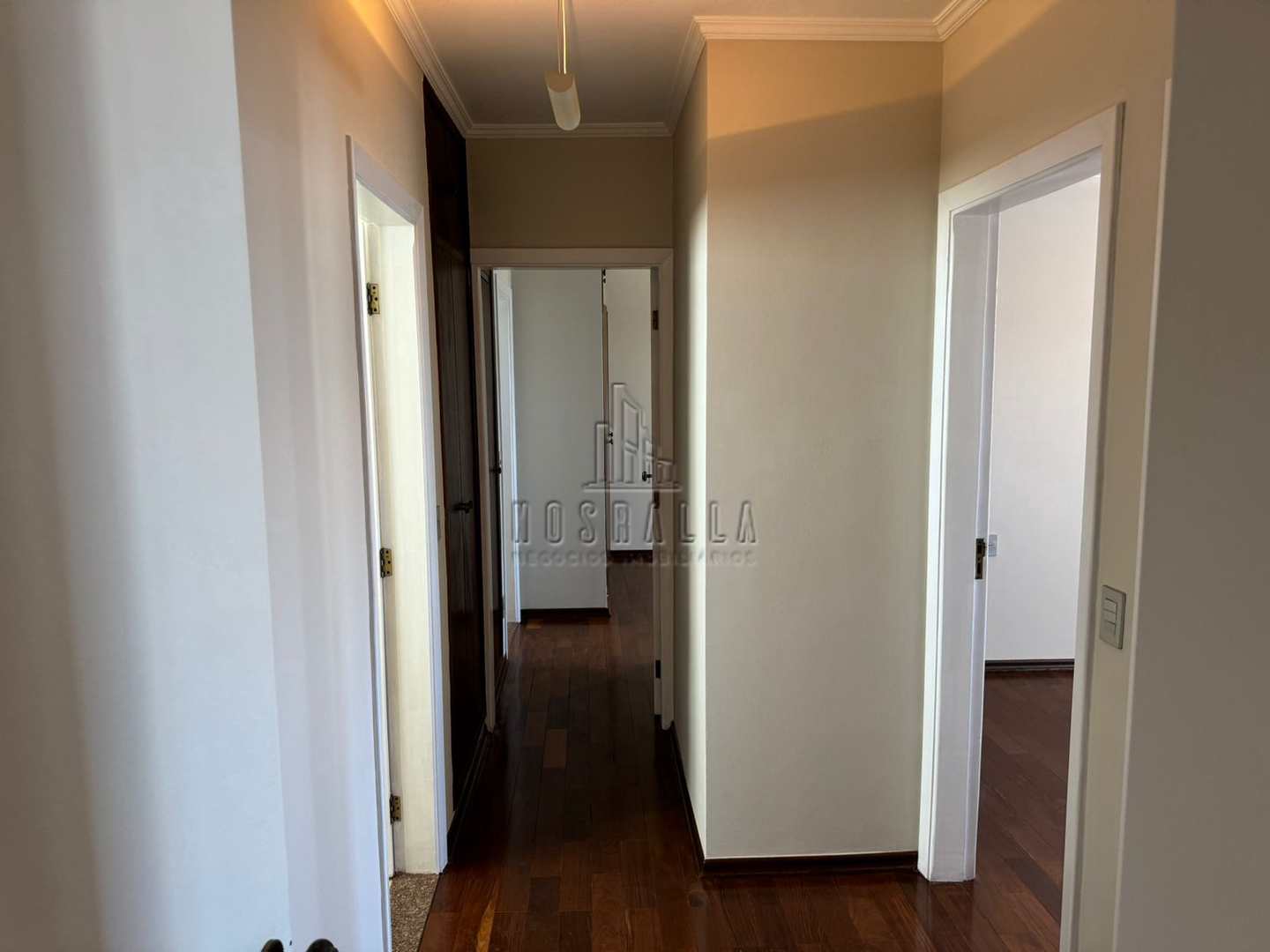 Apartamento para alugar com 4 quartos, 195m² - Foto 22