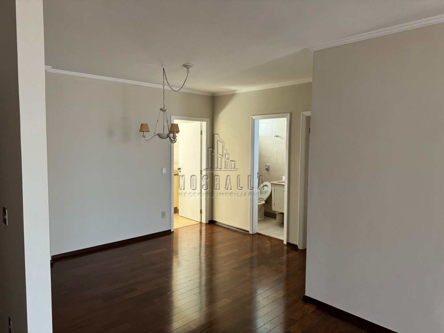 Apartamento para alugar com 4 quartos, 195m² - Foto 3