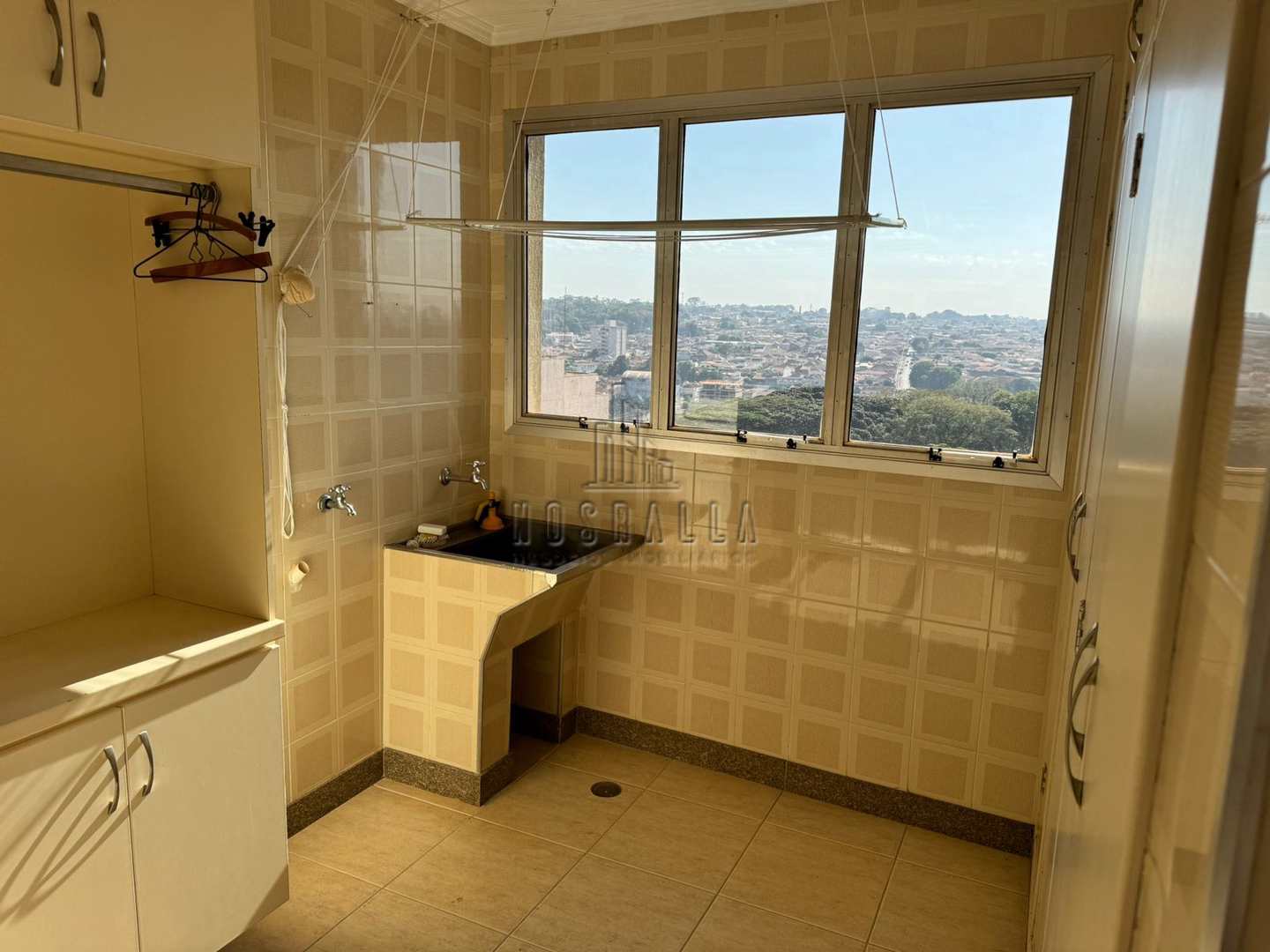 Apartamento para alugar com 4 quartos, 195m² - Foto 10