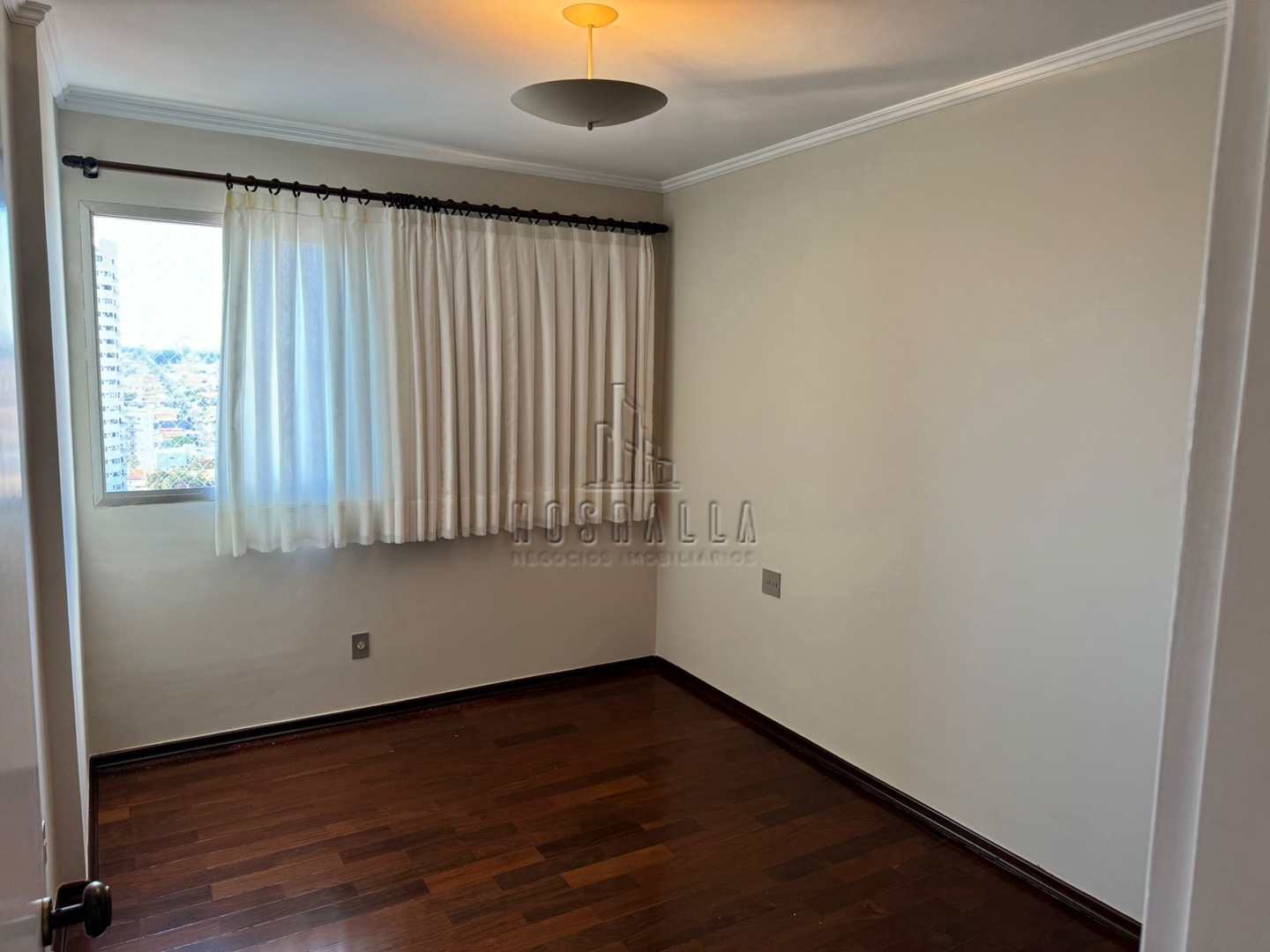 Apartamento para alugar com 4 quartos, 195m² - Foto 21