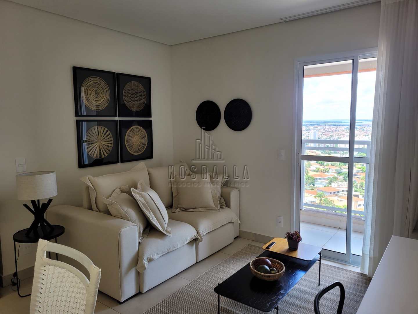 Apartamento à venda com 2 quartos, 69m² - Foto 4