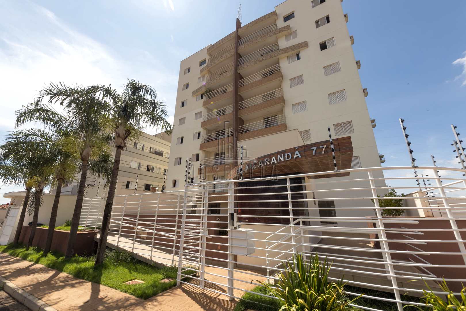 Apartamento à venda com 3 quartos, 78m² - Foto 1