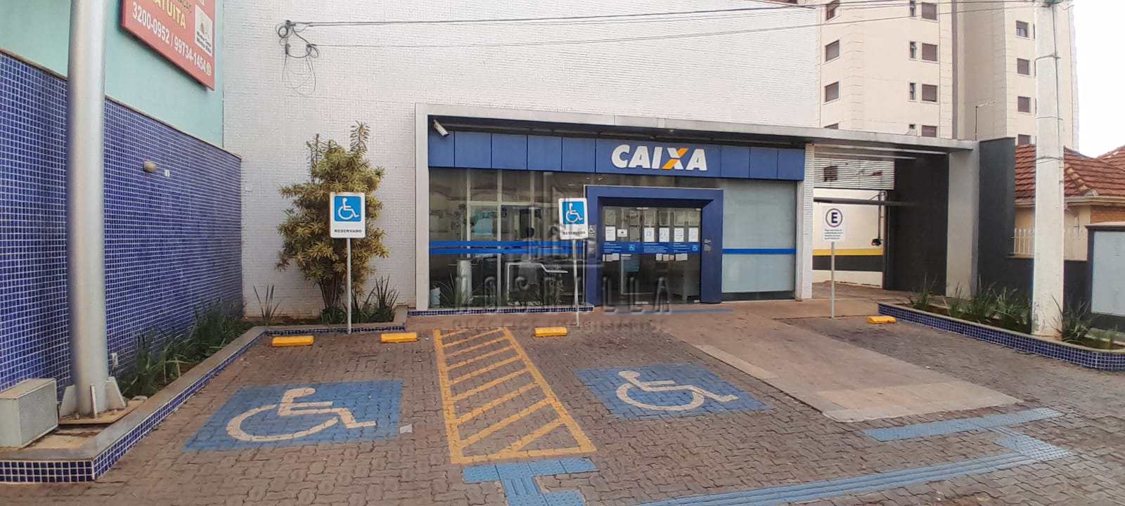 Prédio Inteiro à venda, 650m² - Foto 2