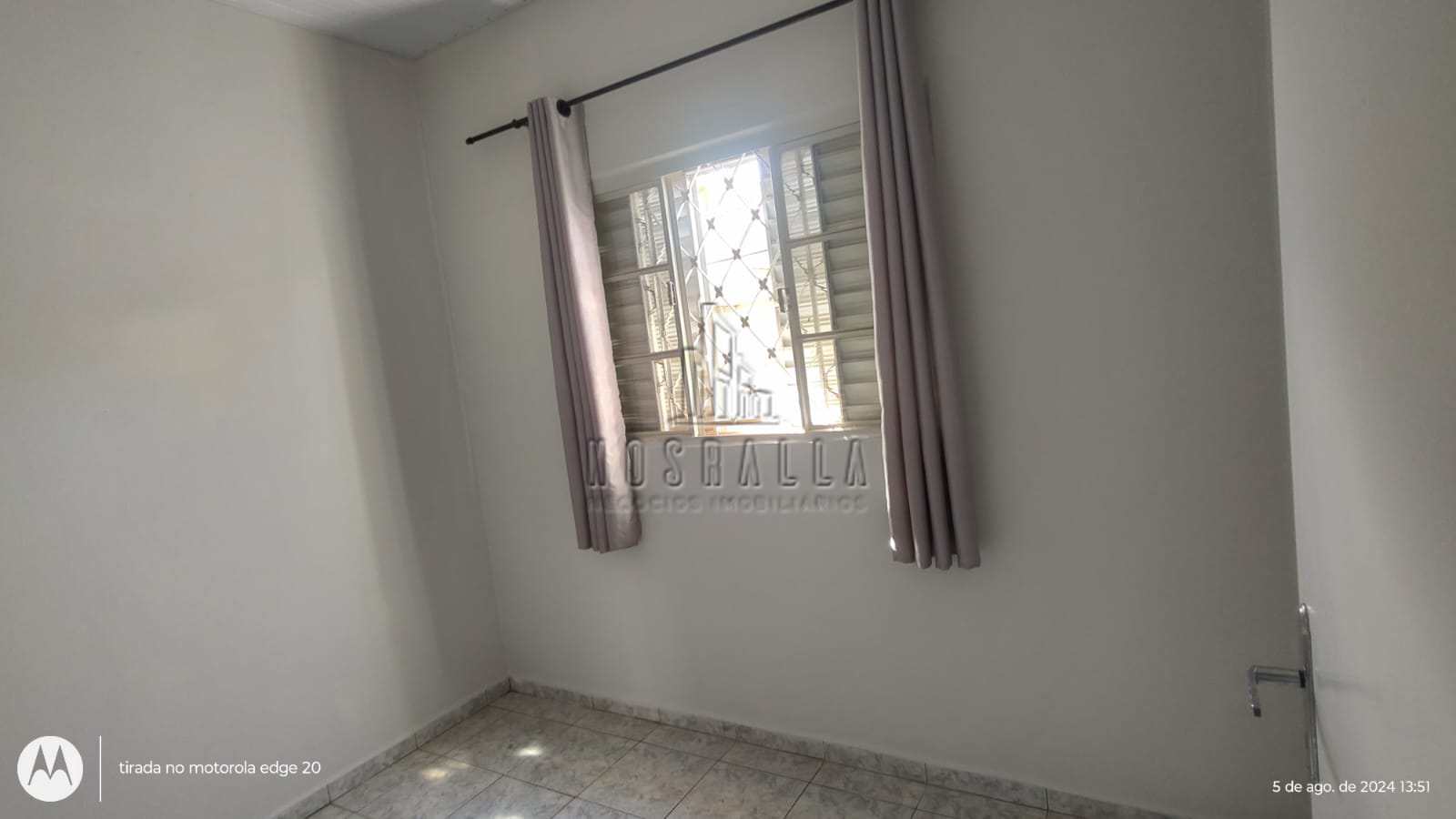 Casa para alugar com 3 quartos, 180m² - Foto 14