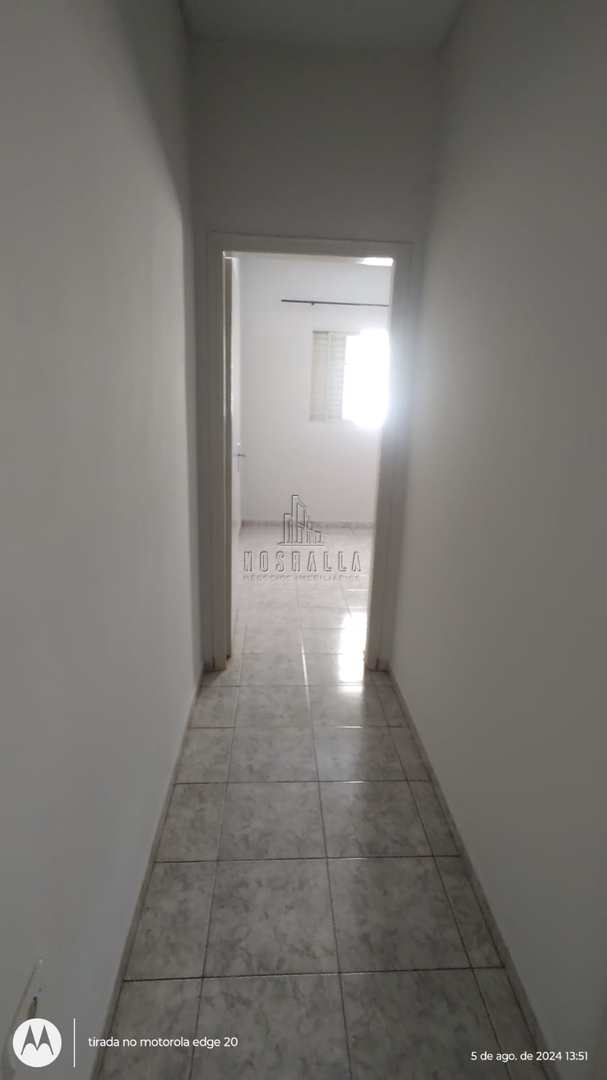 Casa para alugar com 3 quartos, 180m² - Foto 11