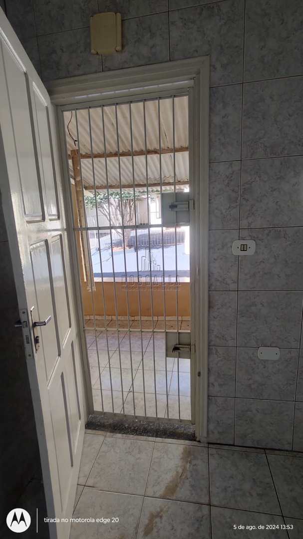 Casa para alugar com 3 quartos, 180m² - Foto 18