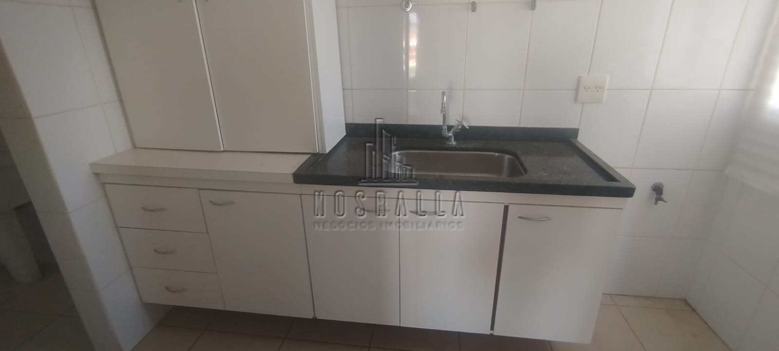 Apartamento à venda com 3 quartos, 117m² - Foto 14