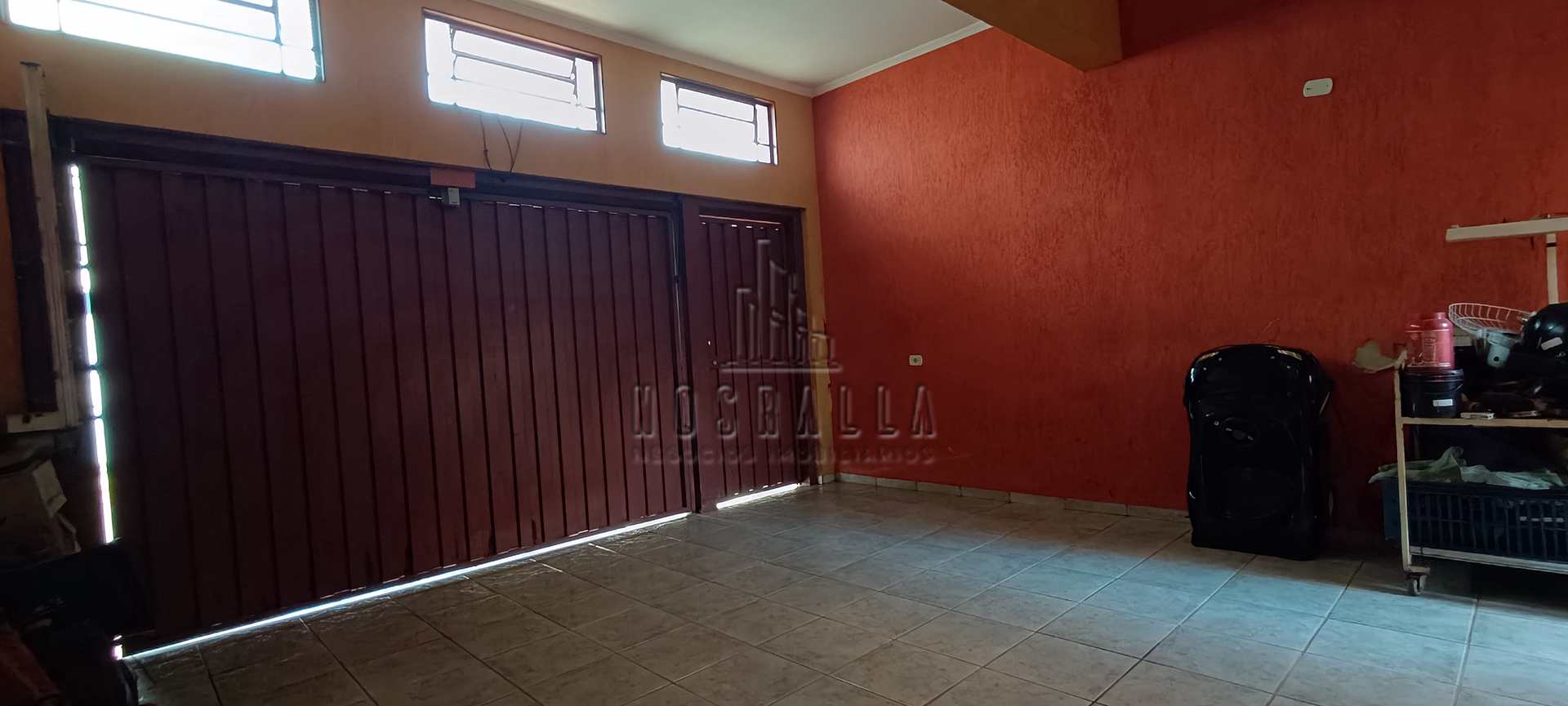 Casa à venda com 3 quartos, 191m² - Foto 2