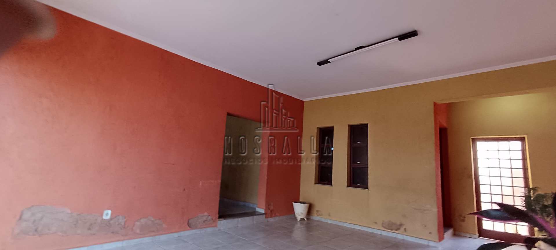 Casa à venda com 3 quartos, 191m² - Foto 1