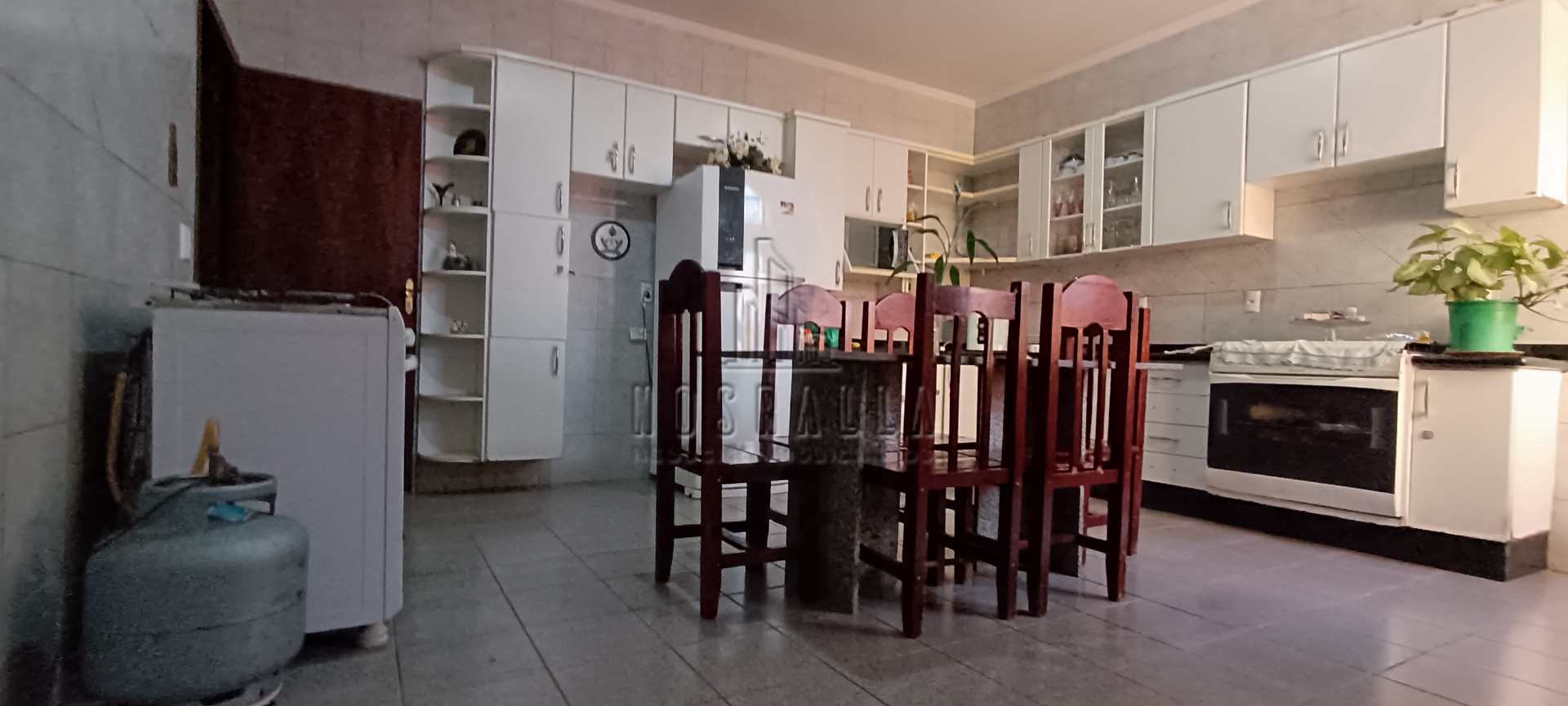 Casa à venda com 3 quartos, 191m² - Foto 15