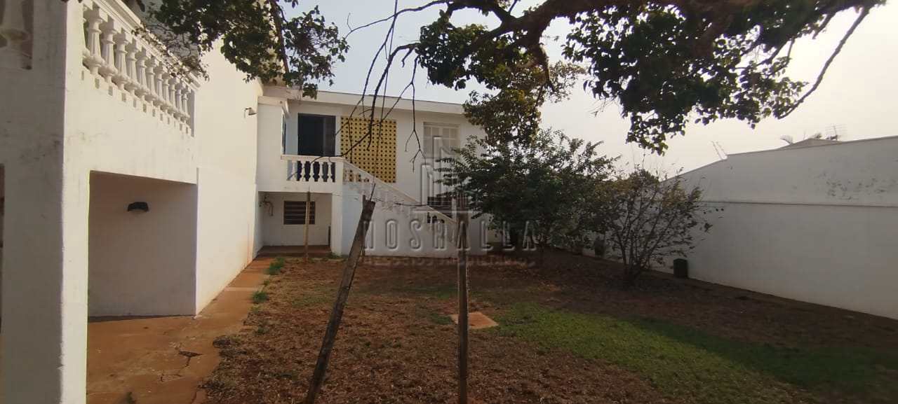 Casa à venda com 3 quartos, 287m² - Foto 8