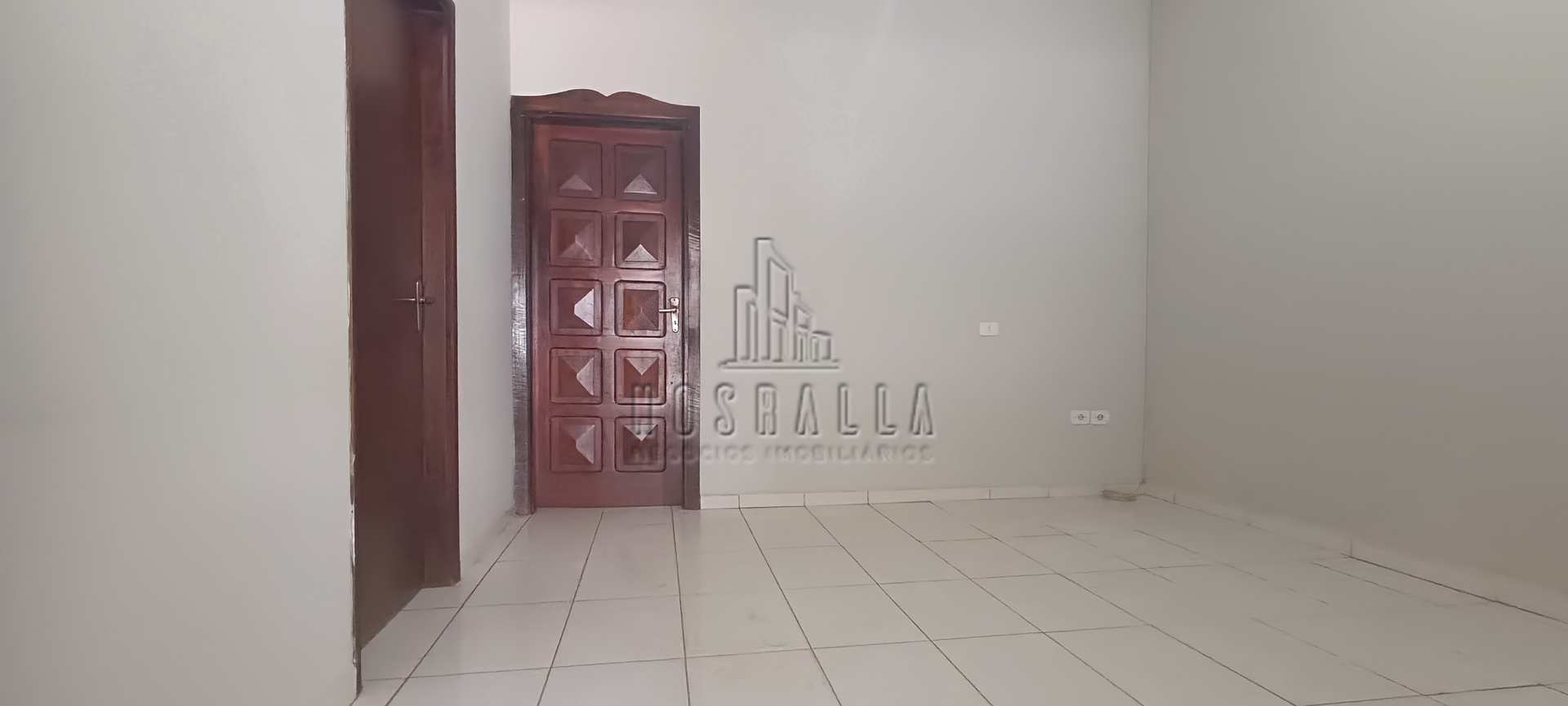 Casa à venda com 2 quartos, 159m² - Foto 1