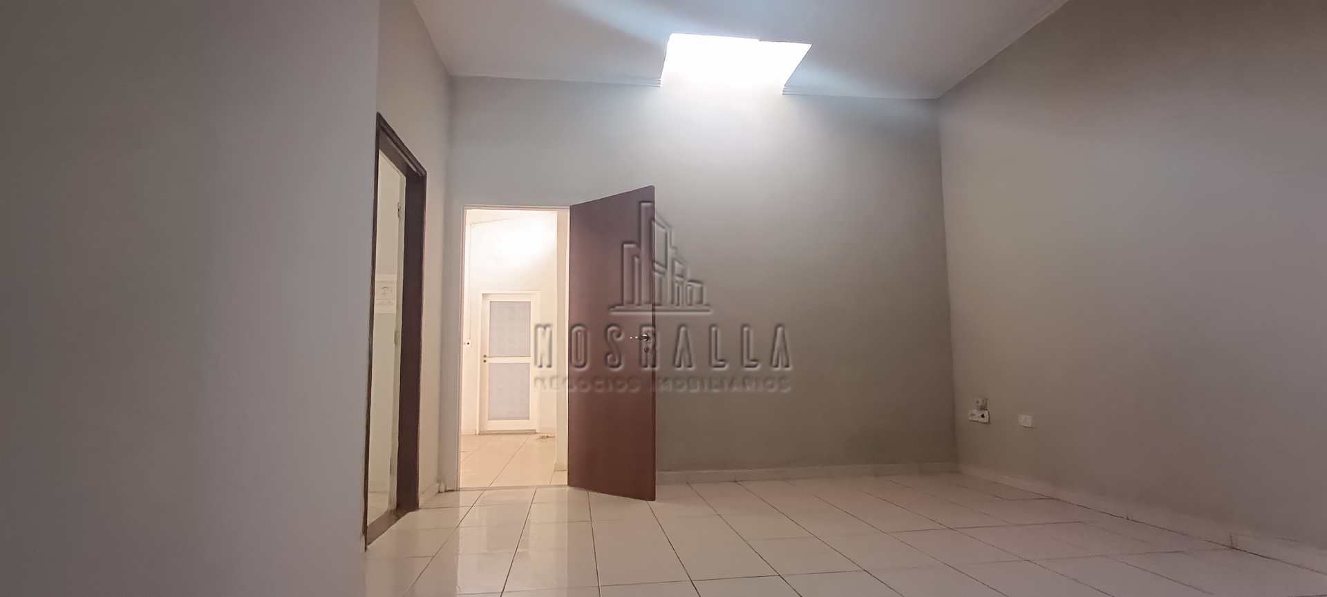 Casa à venda com 2 quartos, 159m² - Foto 4