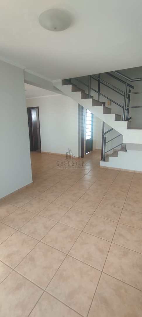 Sobrado para alugar com 2 quartos, 107m² - Foto 3