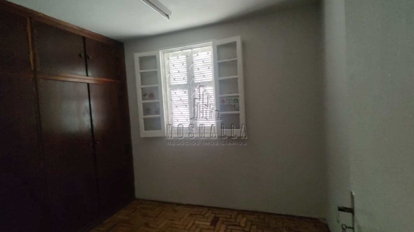 Casa à venda com 3 quartos, 234m² - Foto 18