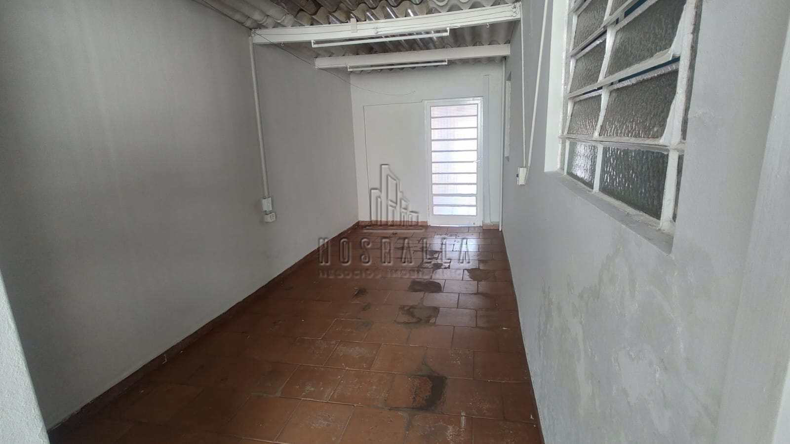 Casa à venda com 3 quartos, 234m² - Foto 14