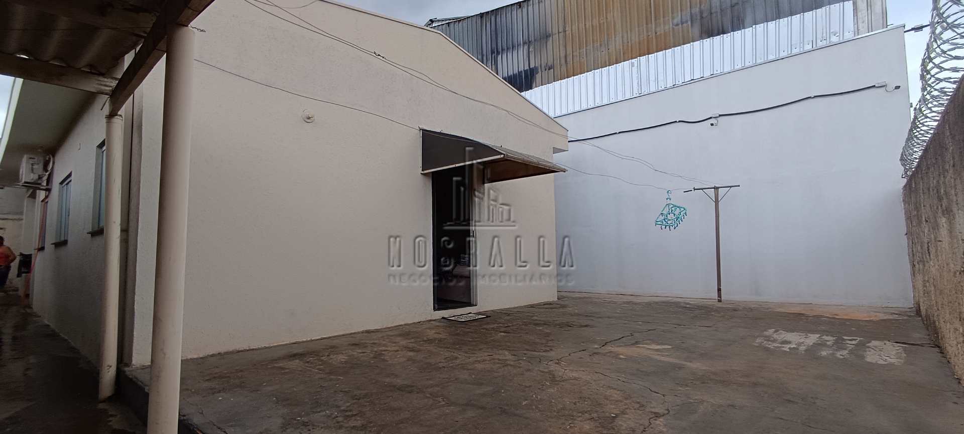 Casa à venda com 3 quartos, 182m² - Foto 17