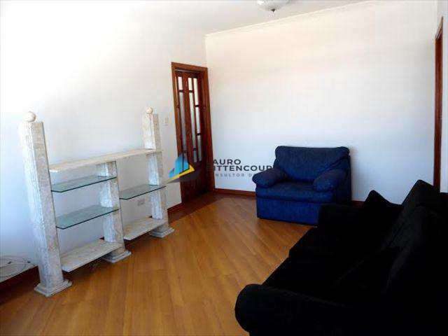 Apartamento à venda com 2 quartos, 76m² - Foto 2