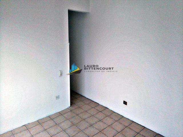 Apartamento à venda com 2 quartos, 75m² - Foto 3