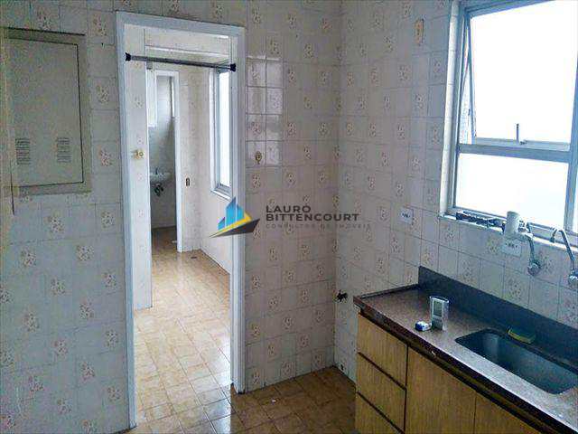 Apartamento à venda com 2 quartos, 75m² - Foto 9