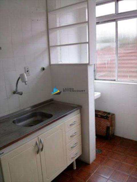 Apartamento à venda com 1 quarto, 50m² - Foto 5