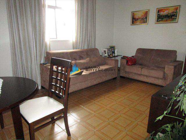 Apartamento à venda com 2 quartos, 75m² - Foto 3