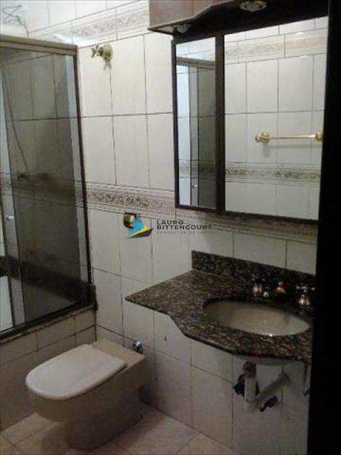 Apartamento à venda com 2 quartos, 75m² - Foto 12