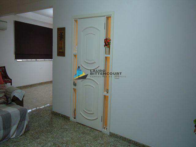 Apartamento à venda com 3 quartos, 180m² - Foto 6