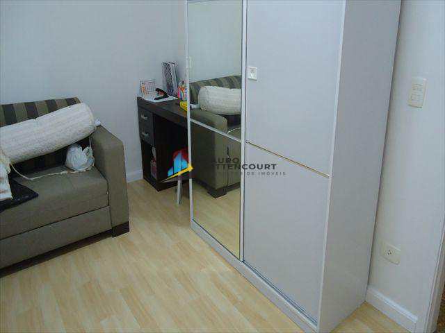 Apartamento à venda com 3 quartos, 180m² - Foto 23