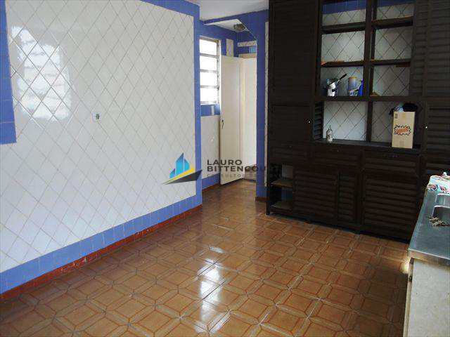 Sobrado à venda com 3 quartos, 250m² - Foto 13