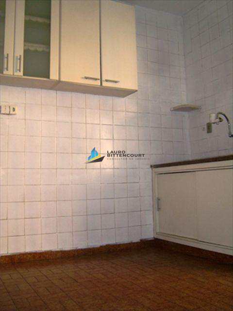 Apartamento à venda com 2 quartos, 82m² - Foto 2