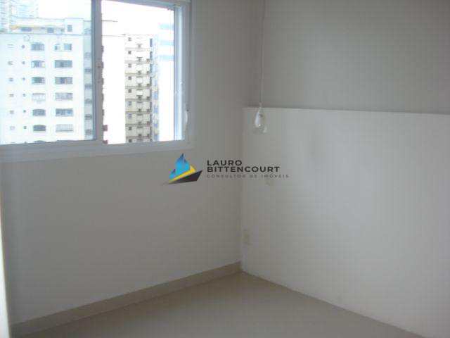 Apartamento à venda com 3 quartos, 132m² - Foto 9