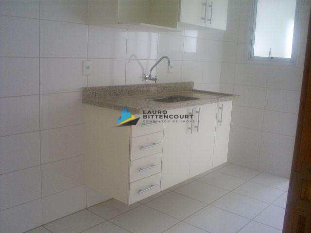 Apartamento à venda com 2 quartos, 61m² - Foto 10