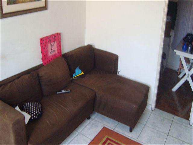 Apartamento à venda com 3 quartos, 90m² - Foto 3