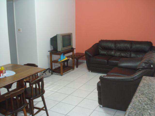 Apartamento à venda com 2 quartos, 78m² - Foto 15