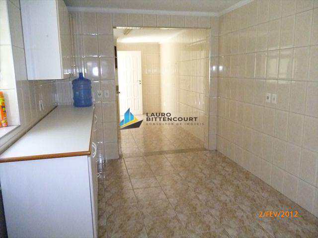 Sobrado à venda com 4 quartos, 254m² - Foto 2