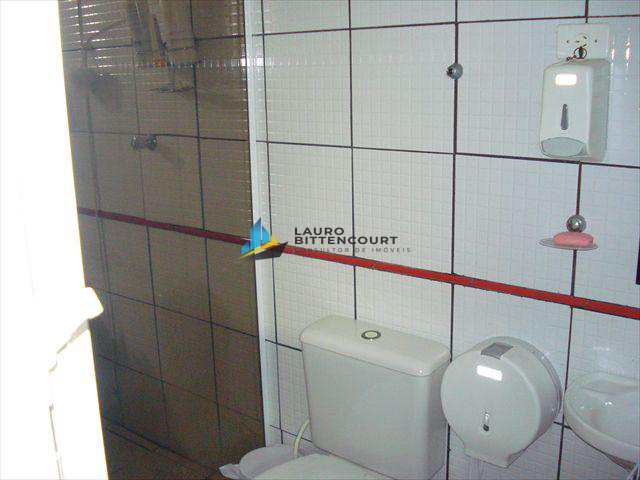 Sobrado à venda com 7 quartos, 200m² - Foto 17