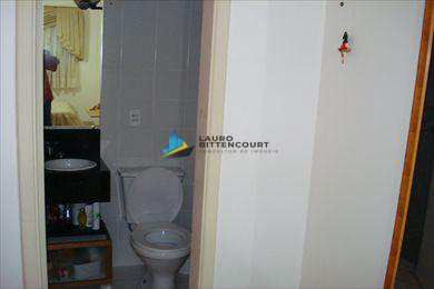 Apartamento à venda com 2 quartos, 70m² - Foto 12