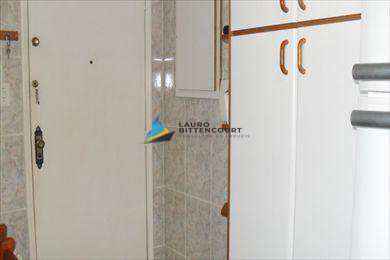 Apartamento em Santos bairro José Menino