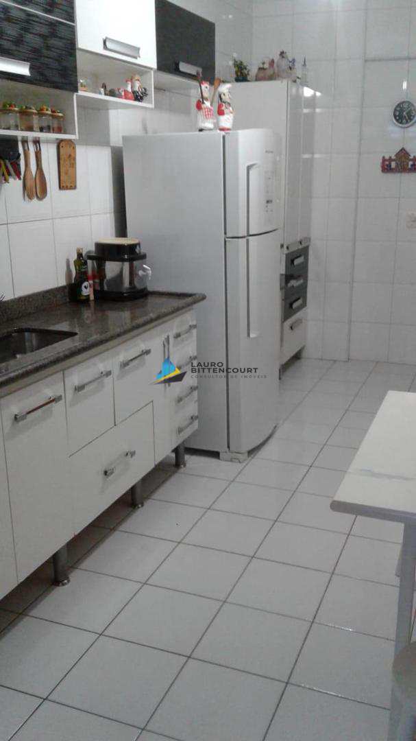 Apartamento à venda com 2 quartos, 80m² - Foto 4