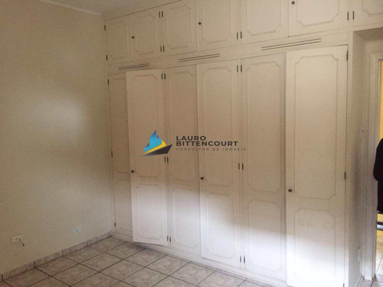 Sobrado à venda com 4 quartos, 400m² - Foto 11