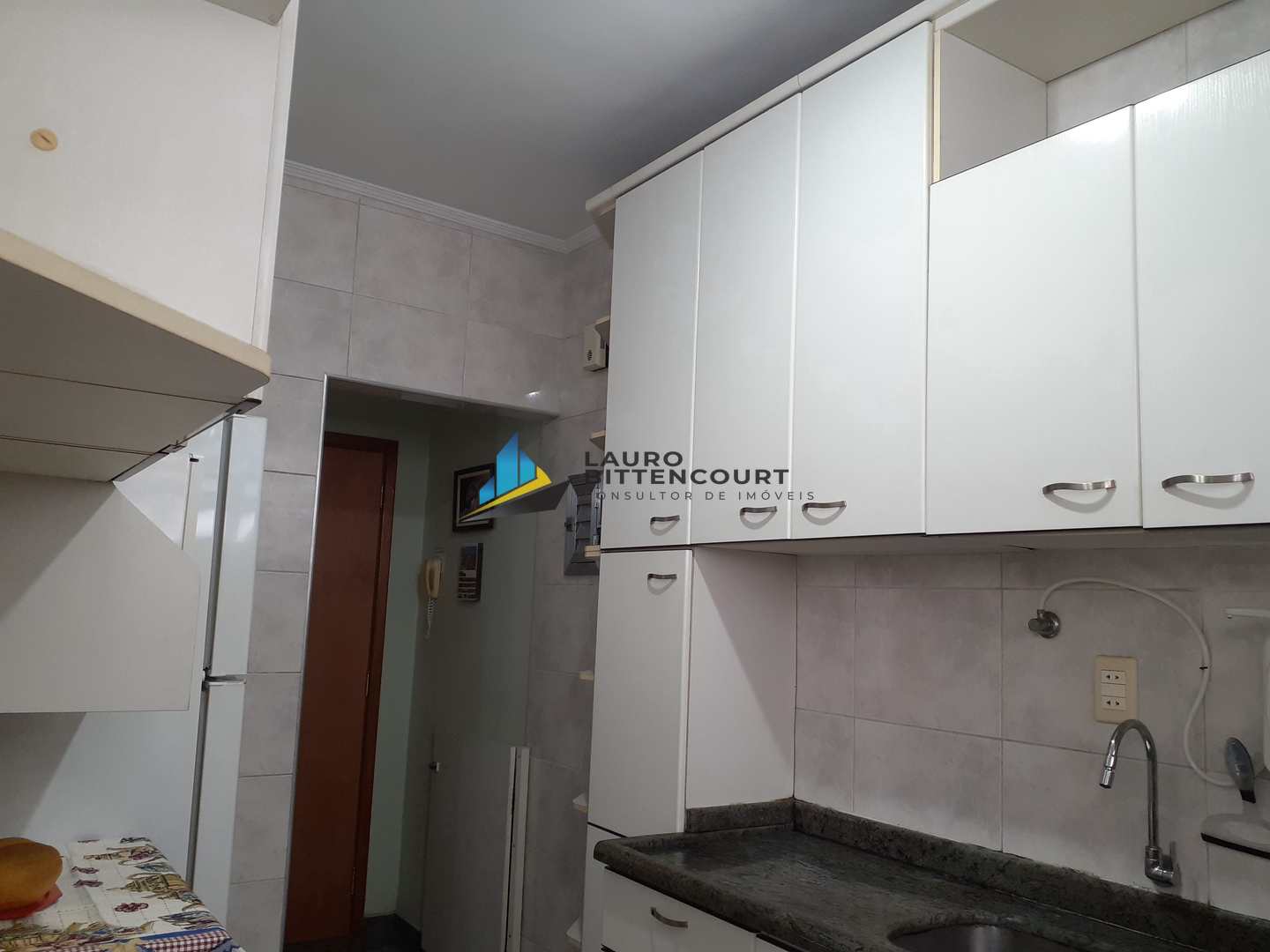 Apartamento à venda com 2 quartos, 85m² - Foto 8