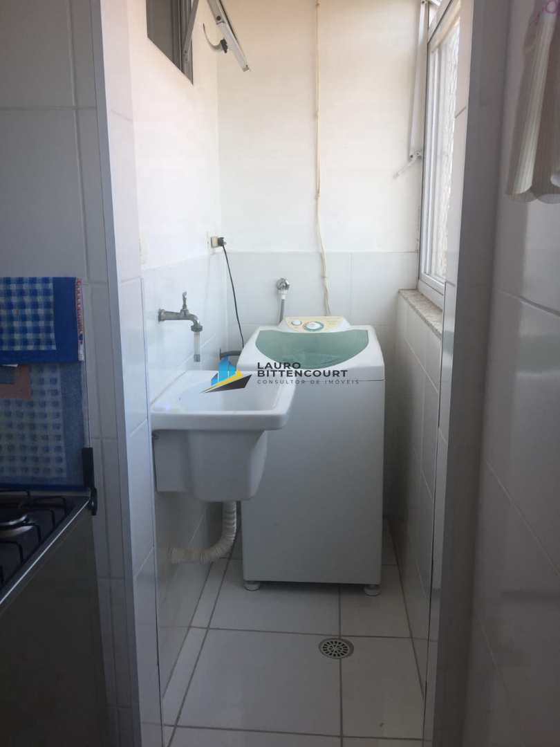 Apartamento à venda com 2 quartos, 70m² - Foto 9