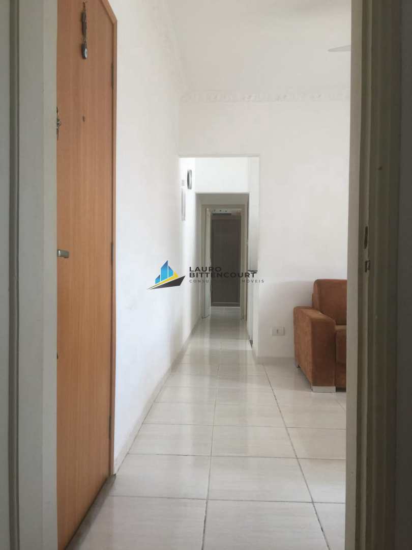 Apartamento à venda com 2 quartos, 70m² - Foto 1