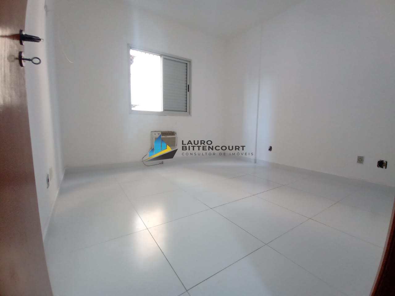 Apartamento à venda com 1 quarto, 60m² - Foto 3