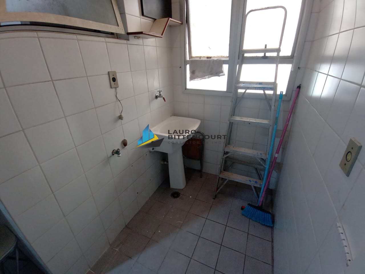 Apartamento à venda com 1 quarto, 60m² - Foto 7