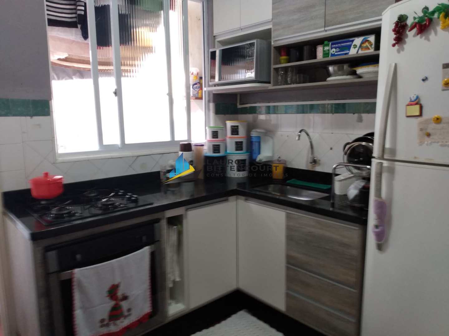 Apartamento à venda com 2 quartos, 65m² - Foto 3