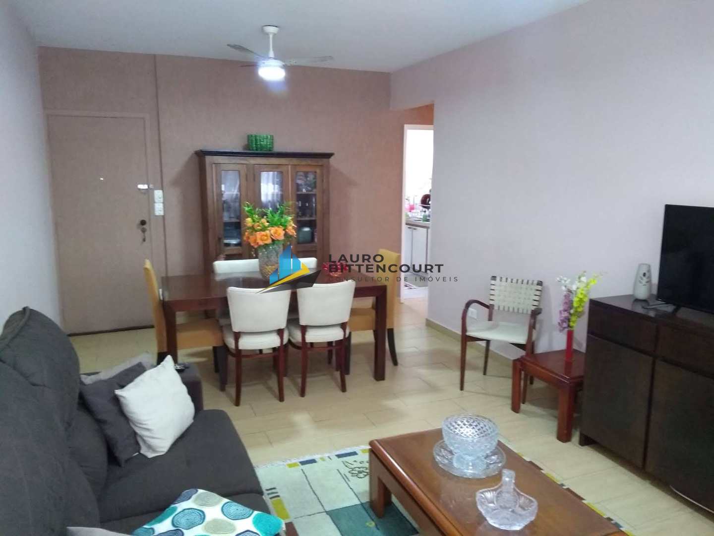 Apartamento à venda com 2 quartos, 95m² - Foto 1