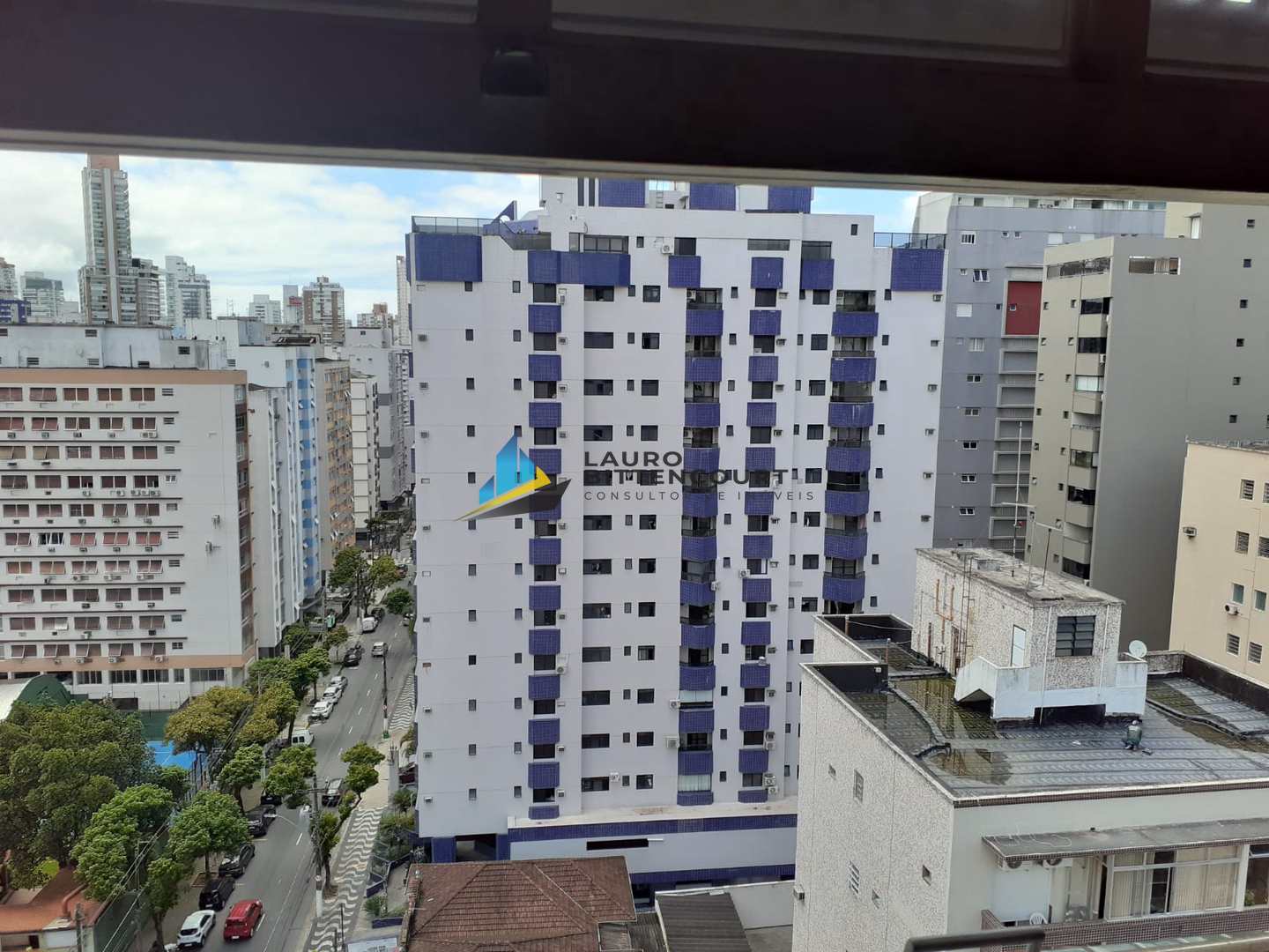 Apartamento à venda com 3 quartos, 135m² - Foto 4