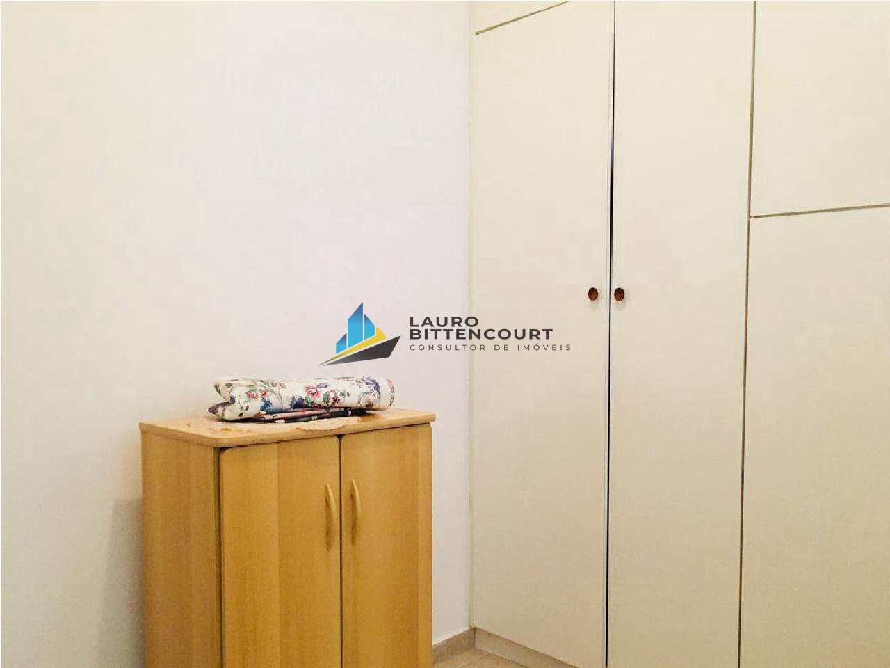 Apartamento à venda com 2 quartos, 103m² - Foto 2